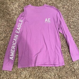 American Eagle long sleve shirt